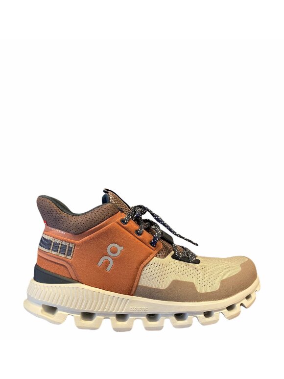 ON RUNNING - Cloud Hi Edge