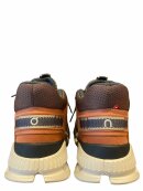 ON RUNNING - Cloud Hi Edge