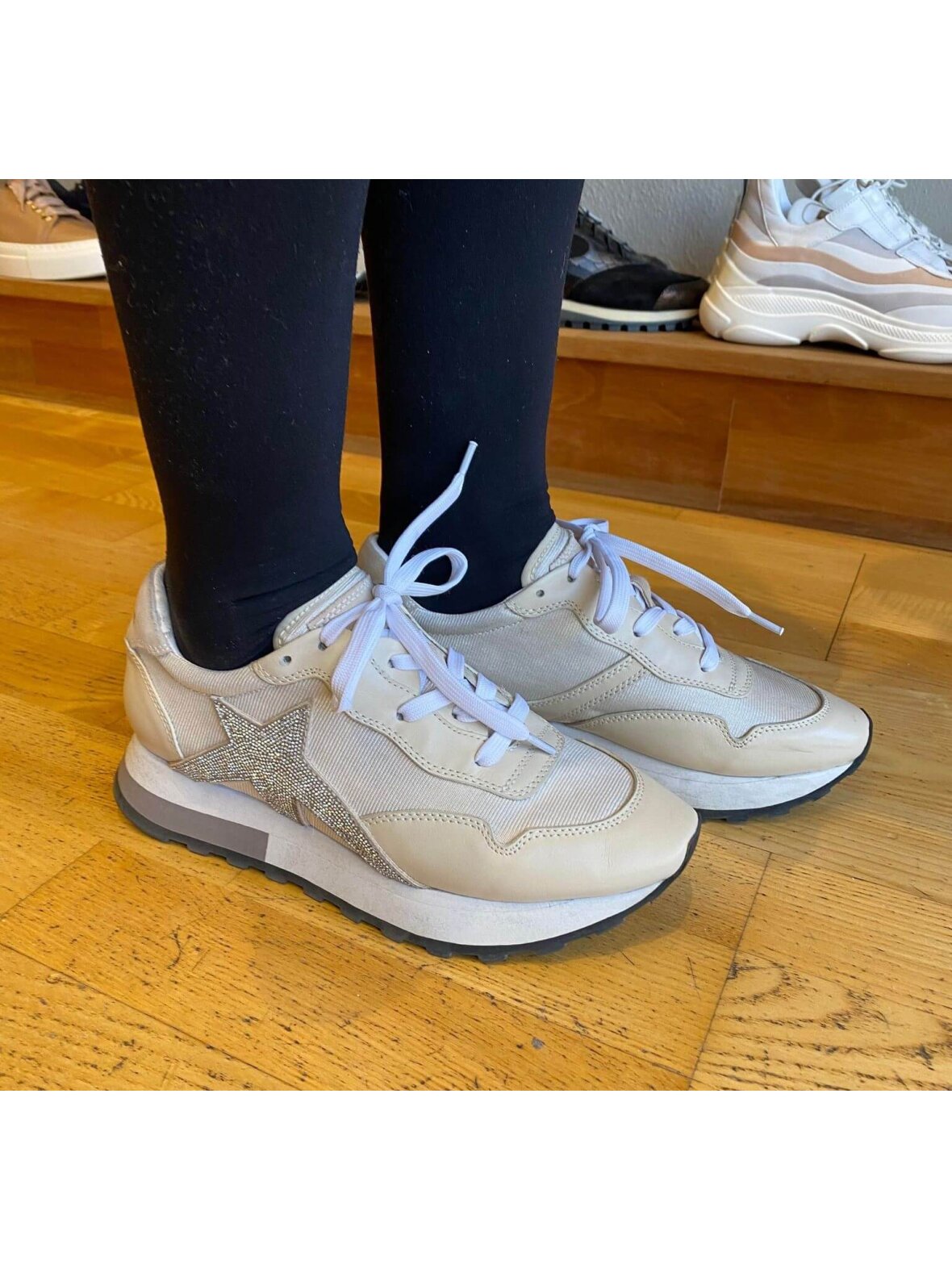 Lola cruz hotsell sneakers dames
