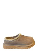 UGG - w Tasman